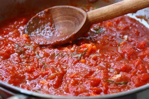 Basic Tomato Sauce