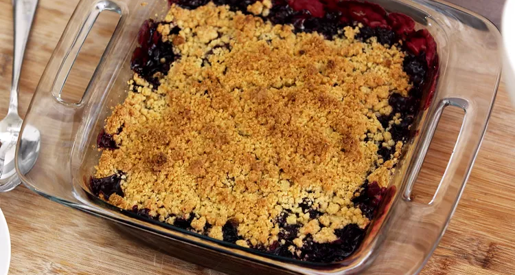 Mixed Berry Crumble