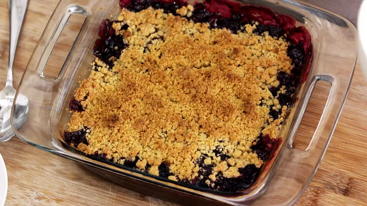 Mixed Berry Crumble